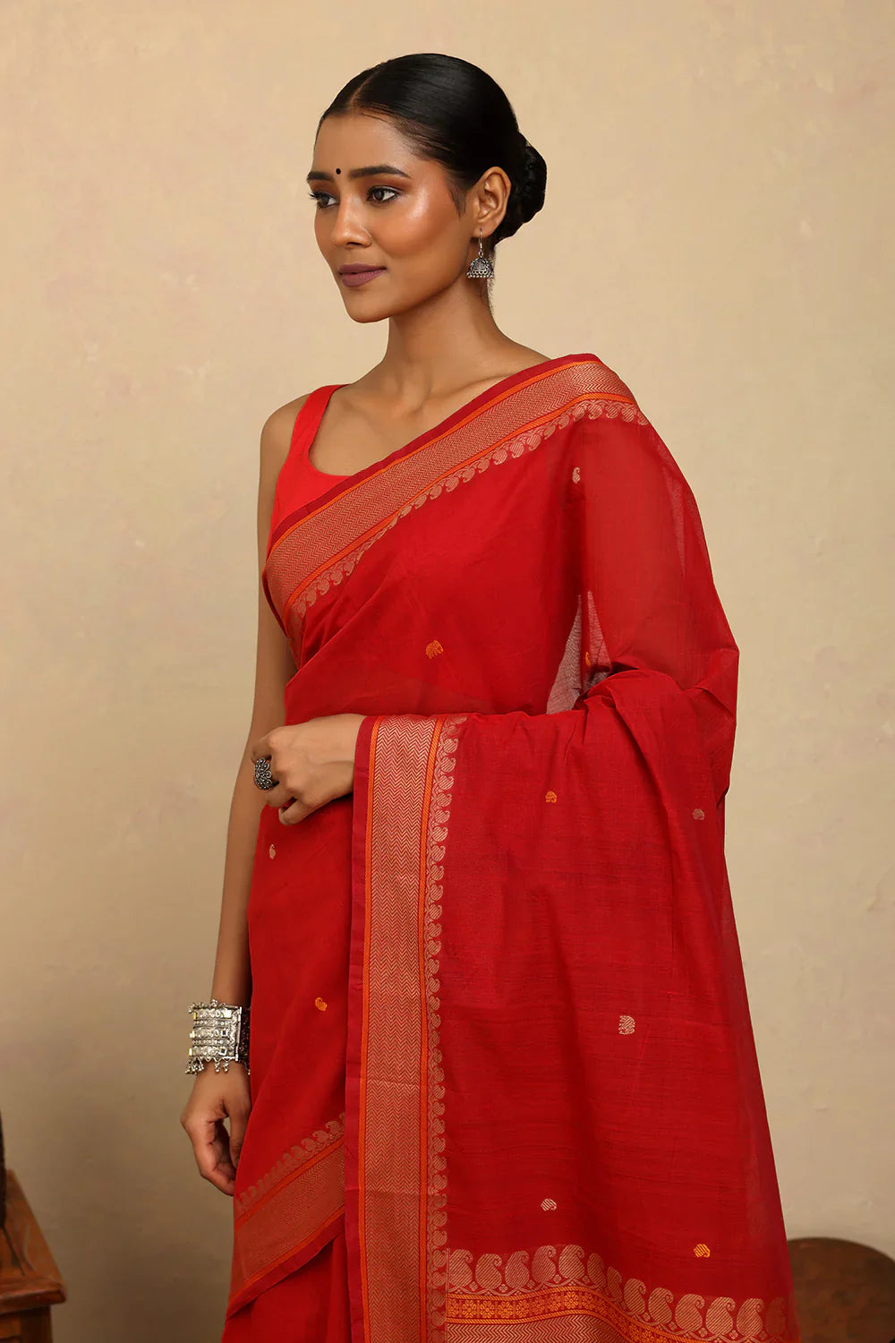 Handloom Scarlet Red Kanchi Cotton Saree | SHOBITAM