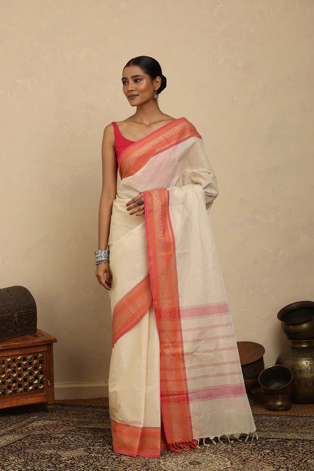 Handloom Off White Kanchi Cotton Saree with Woven Pink Border | SHOBITAM