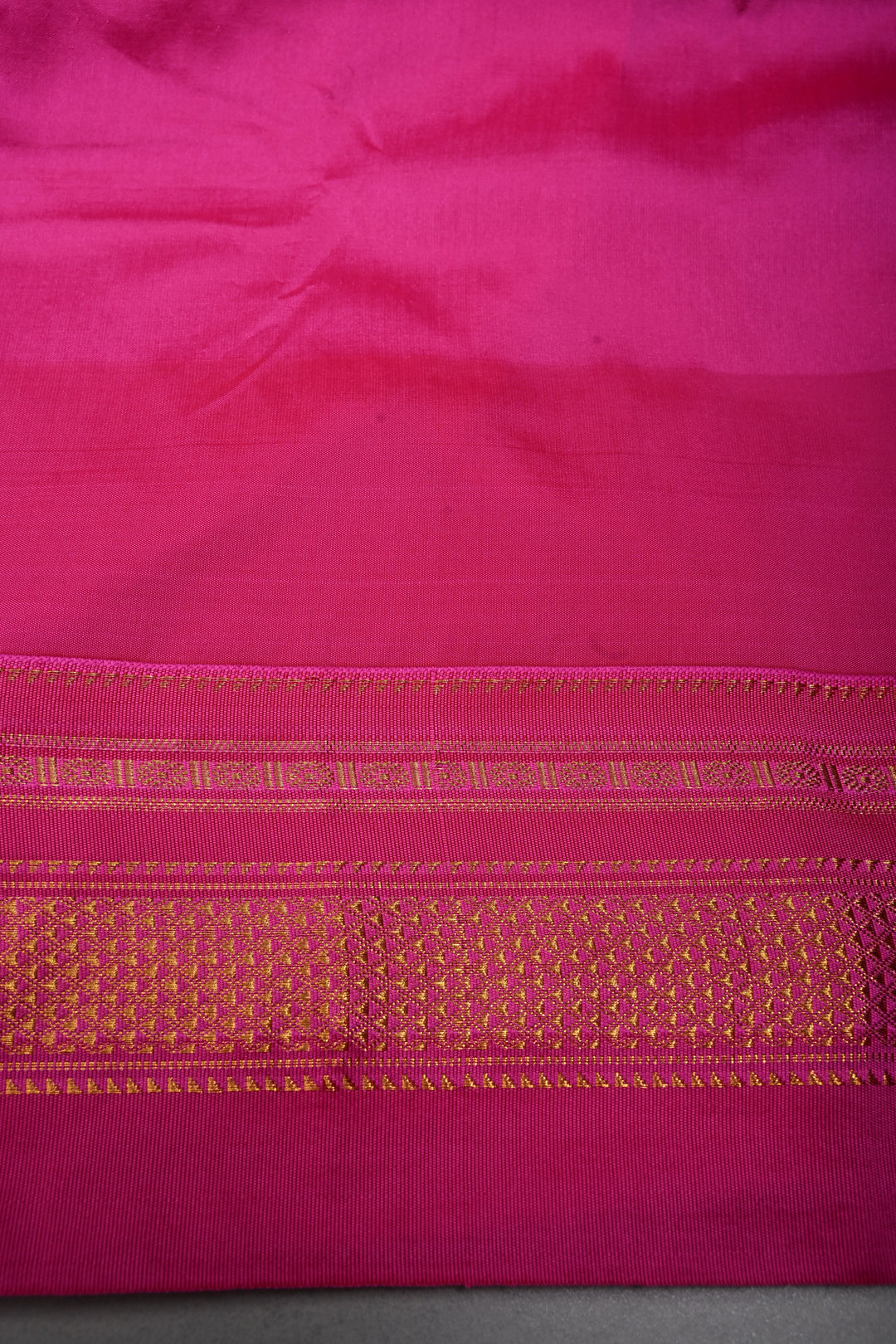 Parrot Green Ilkal Weave Mercerized Bagalkote Cotton Saree with Temple Panel on Contrast Zari Border | SHOBITAM