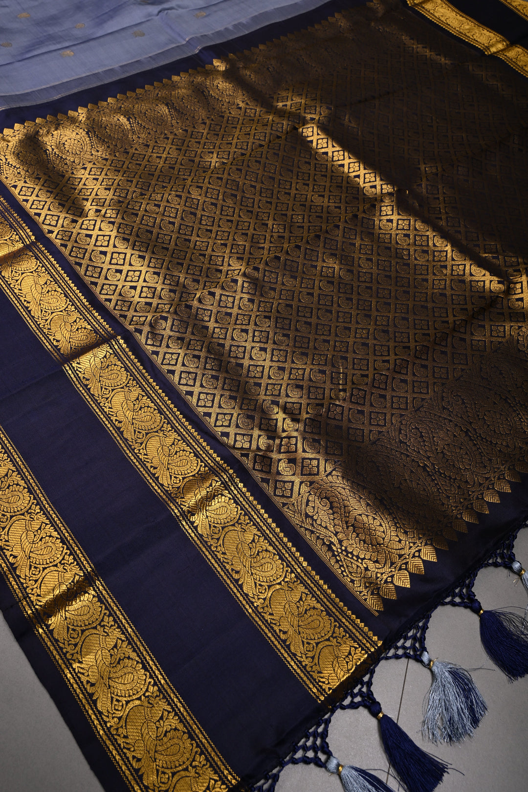 Dusty Amethyst Gadwal Silk Saree with Zari Buttas and Rettaipet Contrast Zari Border | SILK MARK CERTIFIED | SHOBITAM