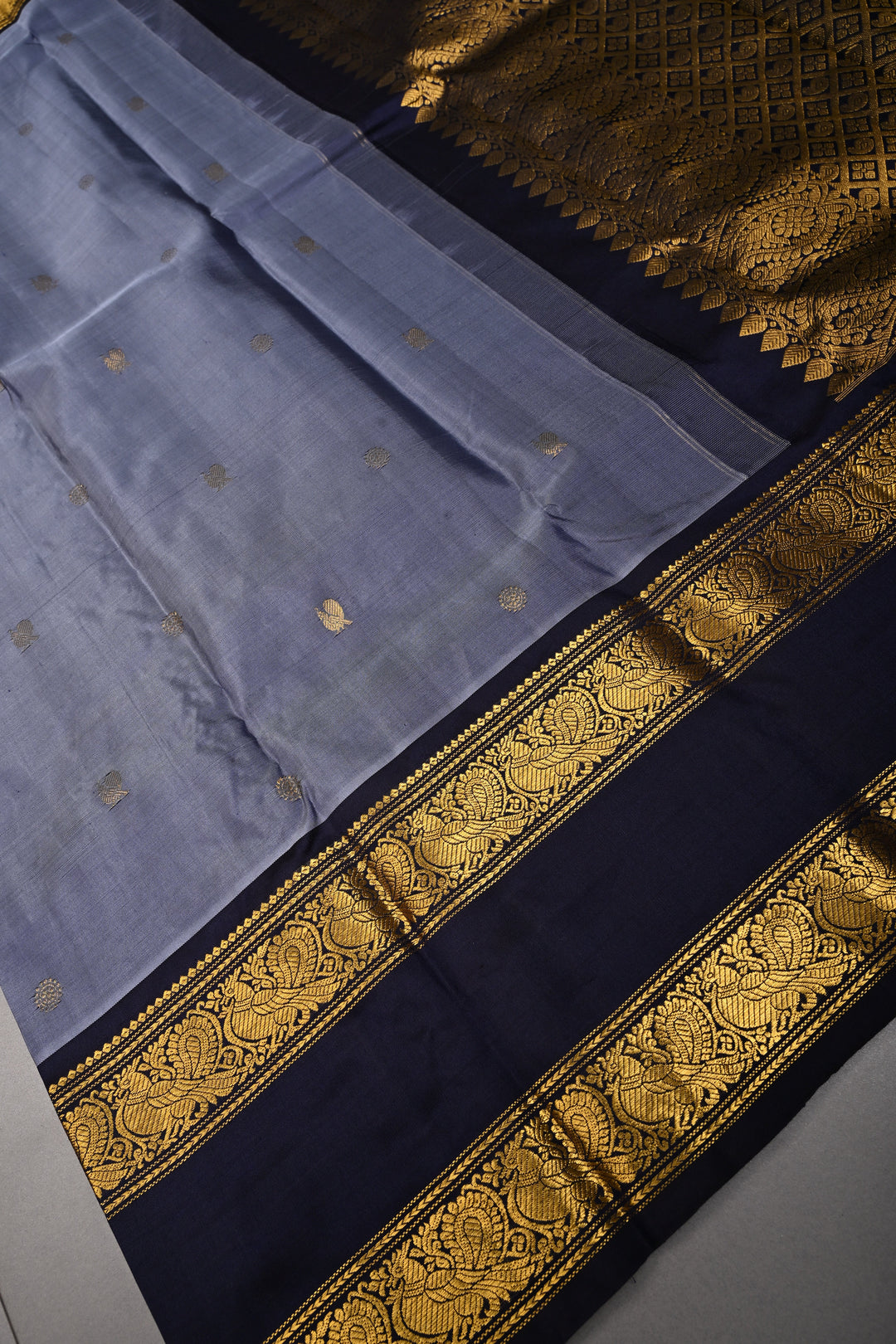 Dusty Amethyst Gadwal Silk Saree with Zari Buttas and Rettaipet Contrast Zari Border | SILK MARK CERTIFIED | SHOBITAM
