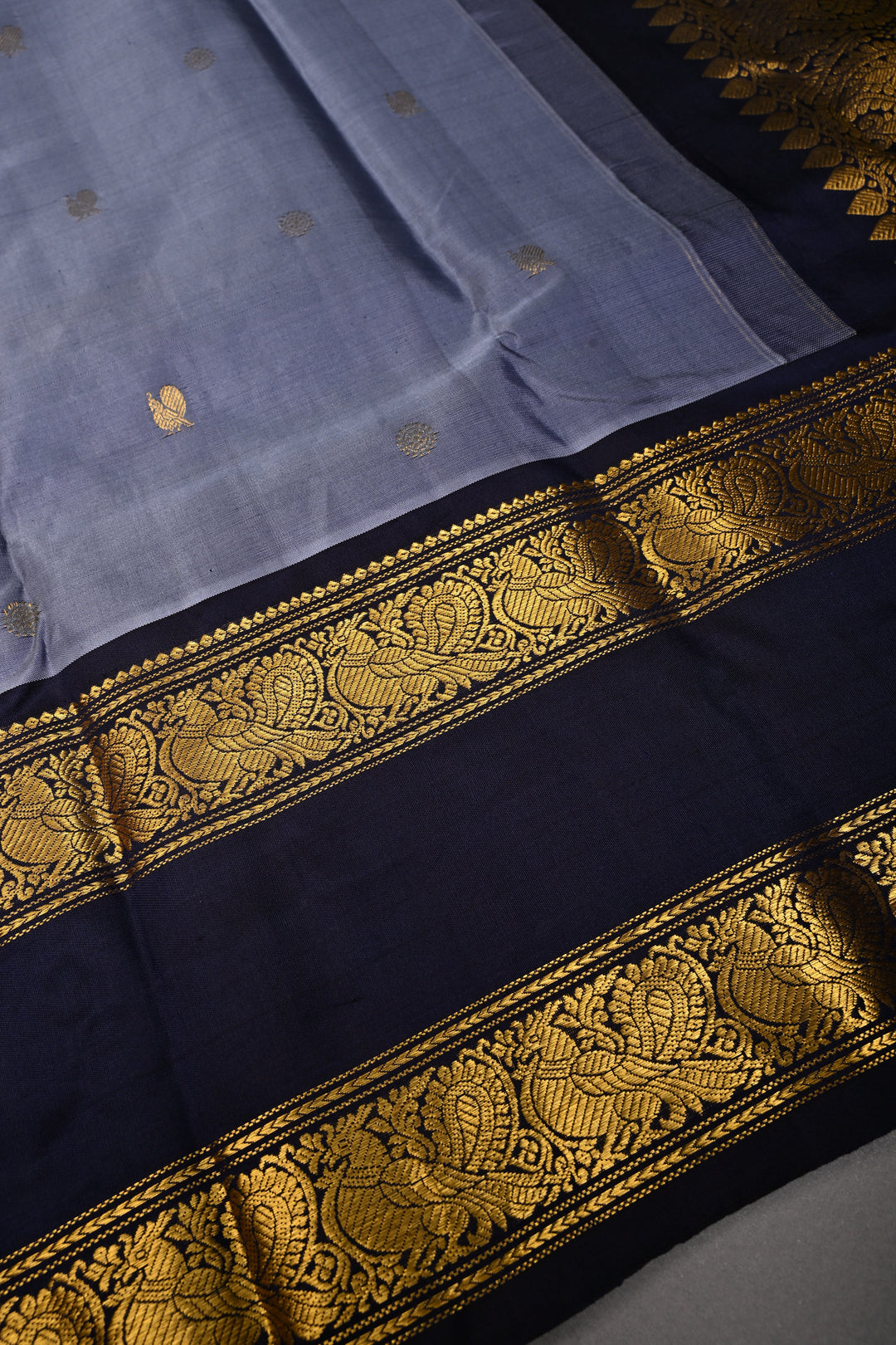 Dusty Amethyst Gadwal Silk Saree with Zari Buttas and Rettaipet Contrast Zari Border | SILK MARK CERTIFIED | SHOBITAM