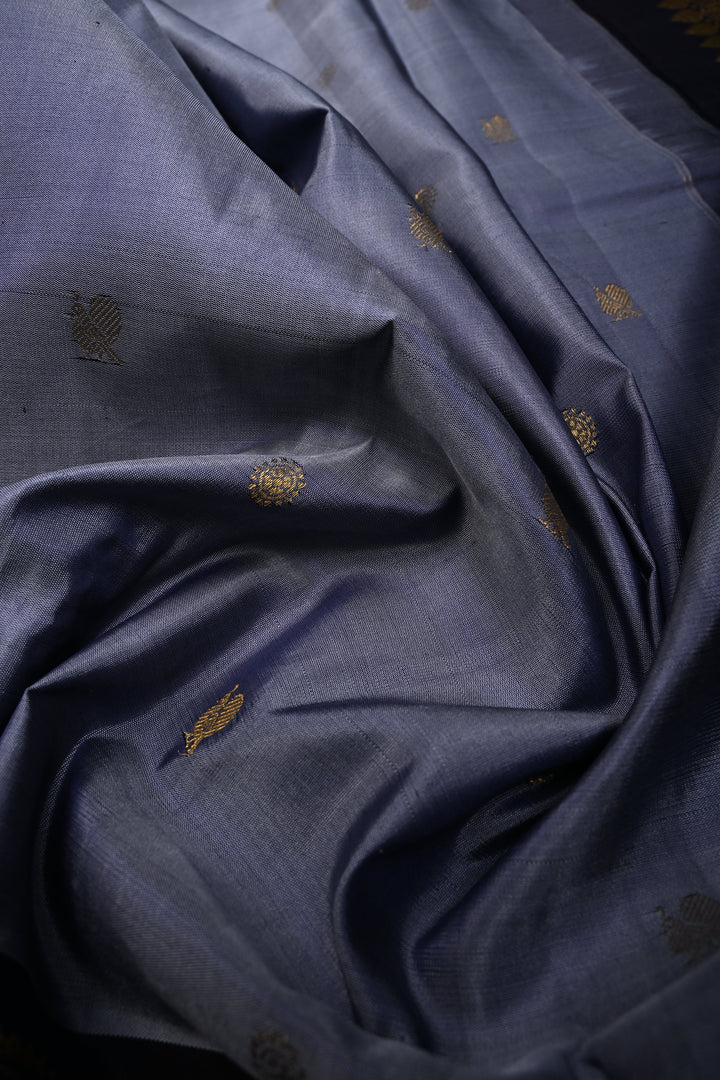 Dusty Amethyst Gadwal Silk Saree with Zari Buttas and Rettaipet Contrast Zari Border | SILK MARK CERTIFIED | SHOBITAM