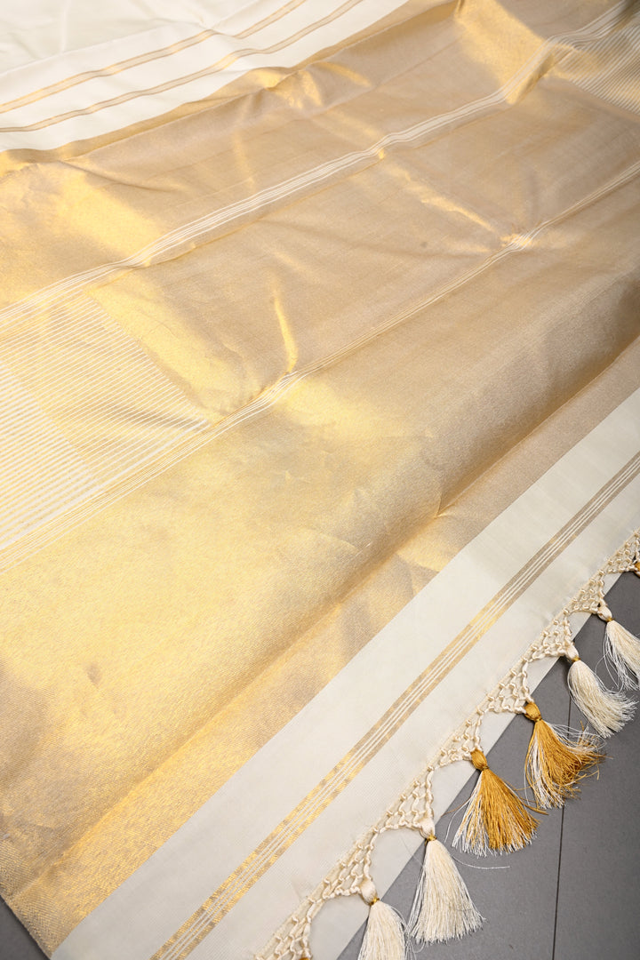Ivory Kanjivaram Pure Silk Saree with Zari Temple Border and Grand Pallu | SILK MARK CERTIFIED