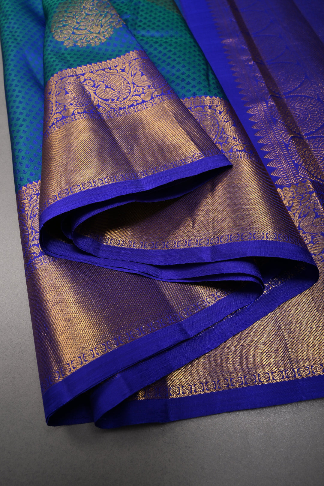 Blue-Green Dual Tone Self Brocade on Pure Kanjivaram Silk Handloom Saree with Zari Buttas and Zari Border| SILK MARK CERTIFIED | SHOBITAM