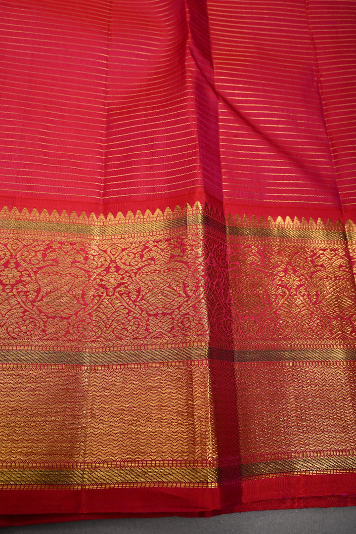 Lime Green Dual tone Korvai Kanjivaram Pure Silk Saree with Podi-Kattam Zari Checks and Contrast Zari Border | SILK MARK CERTIFIED | SHOBITAM