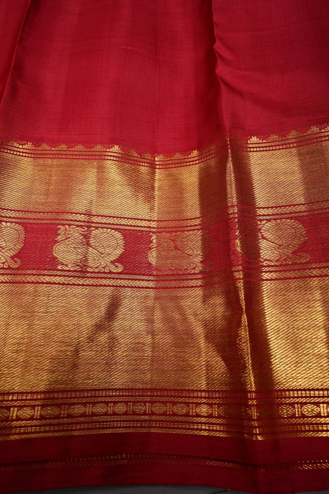 Parrot Green korvai Kanjivaram Pure Silk Saree with Zari Buttas and Contrast Zari Border | SILK MARK CERTIFIED | SHOBITAM