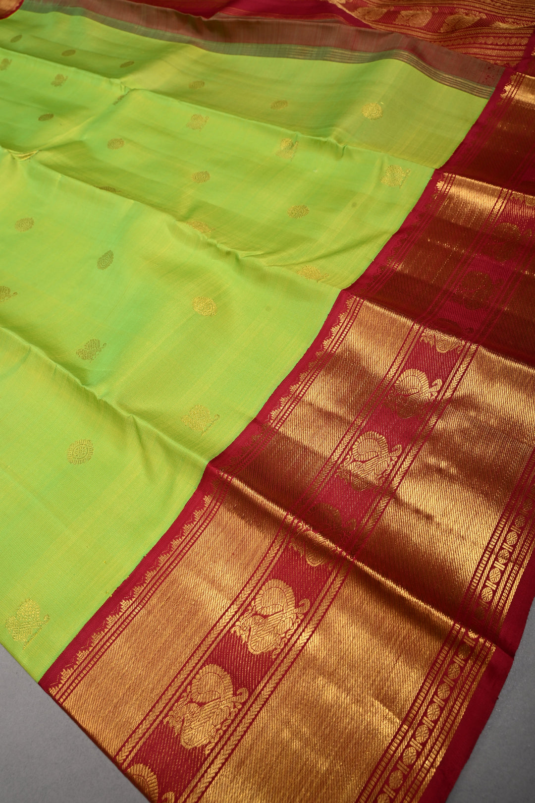 Parrot Green korvai Kanjivaram Pure Silk Saree with Zari Buttas and Contrast Zari Border | SILK MARK CERTIFIED | SHOBITAM