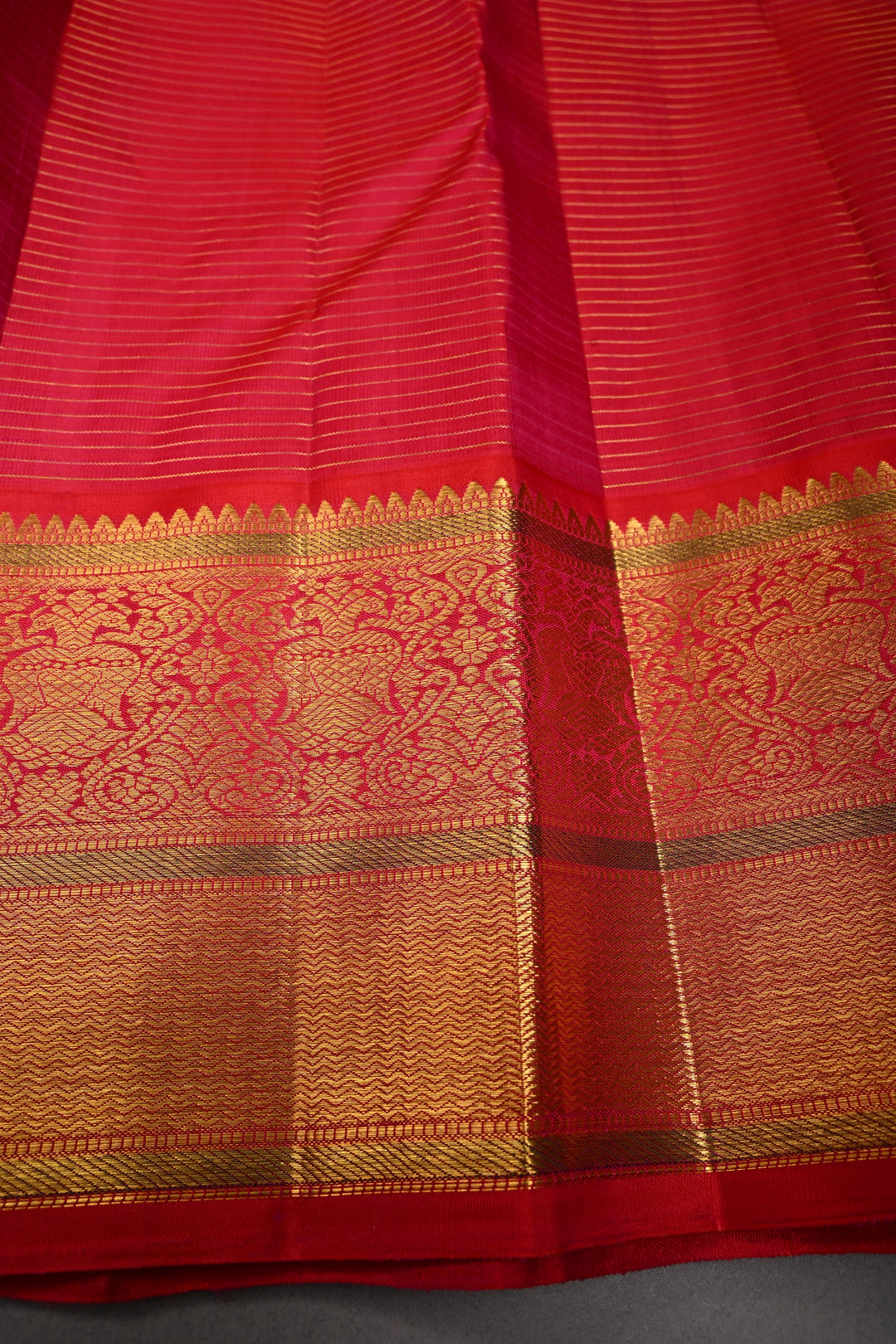 Sea Green Korvai Kanjivaram Pure Silk Saree with Podi-Kattam Zari Checks and Contrast Zari Border | SILK MARK CERTIFIED | SHOBITAM