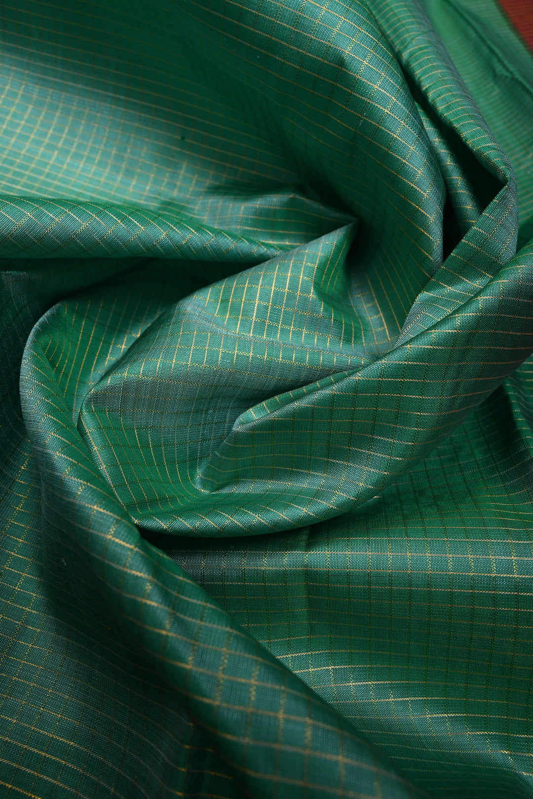Sea Green Korvai Kanjivaram Pure Silk Saree with Podi-Kattam Zari Checks and Contrast Zari Border | SILK MARK CERTIFIED | SHOBITAM