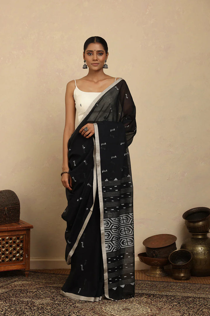 Handloom Black Contemporary Pure Cotton Jamdani Saree | SHOBITAM