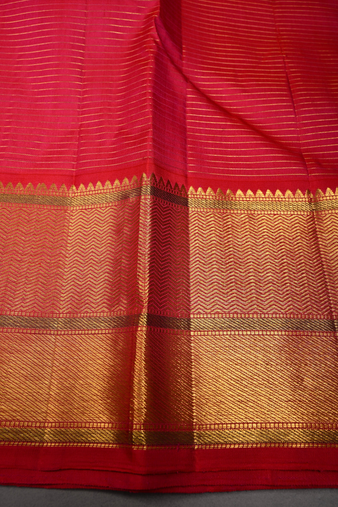 Chartreuse Korvai Kanjivaram Pure Silk Saree with Podi-Kattam Zari Checks and Contrast Zari Border | SILK MARK CERTIFIED | SHOBITAM