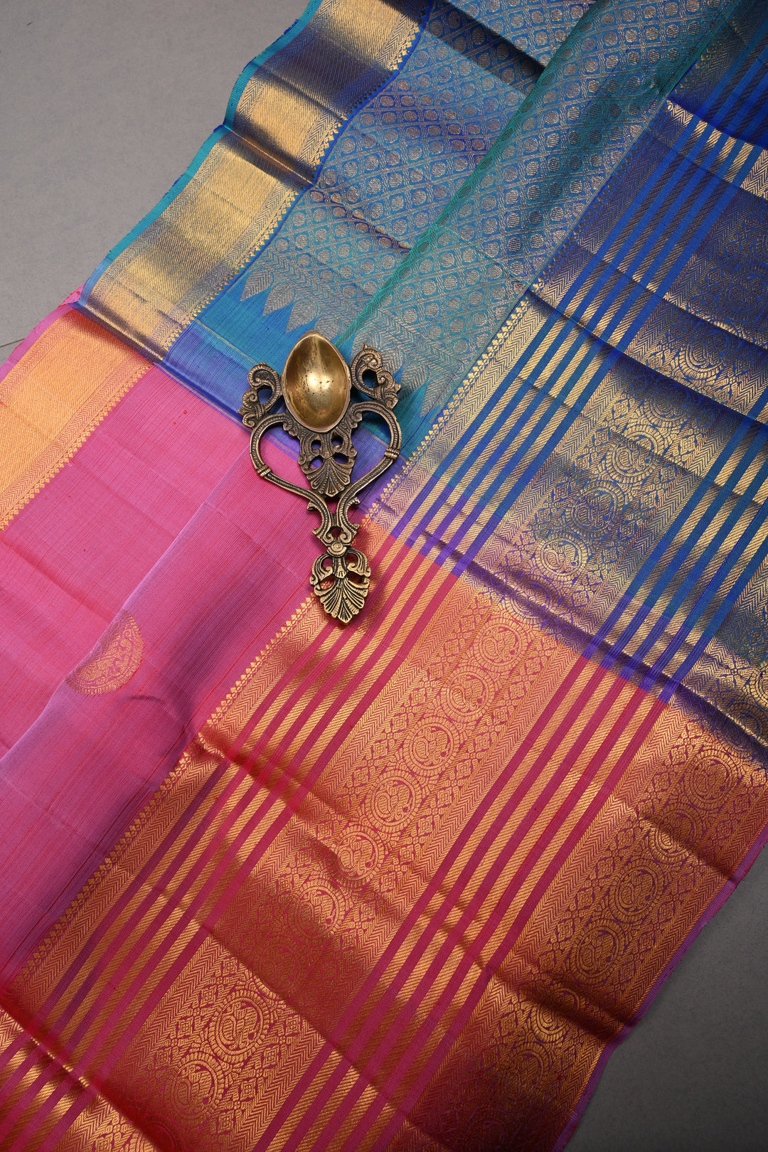Mauvish  Pink Pure Kanjivaram Silk Saree with Zari Buttas and Wide Zari Border | SILK MARK CERTIFIED | SHOBITAM