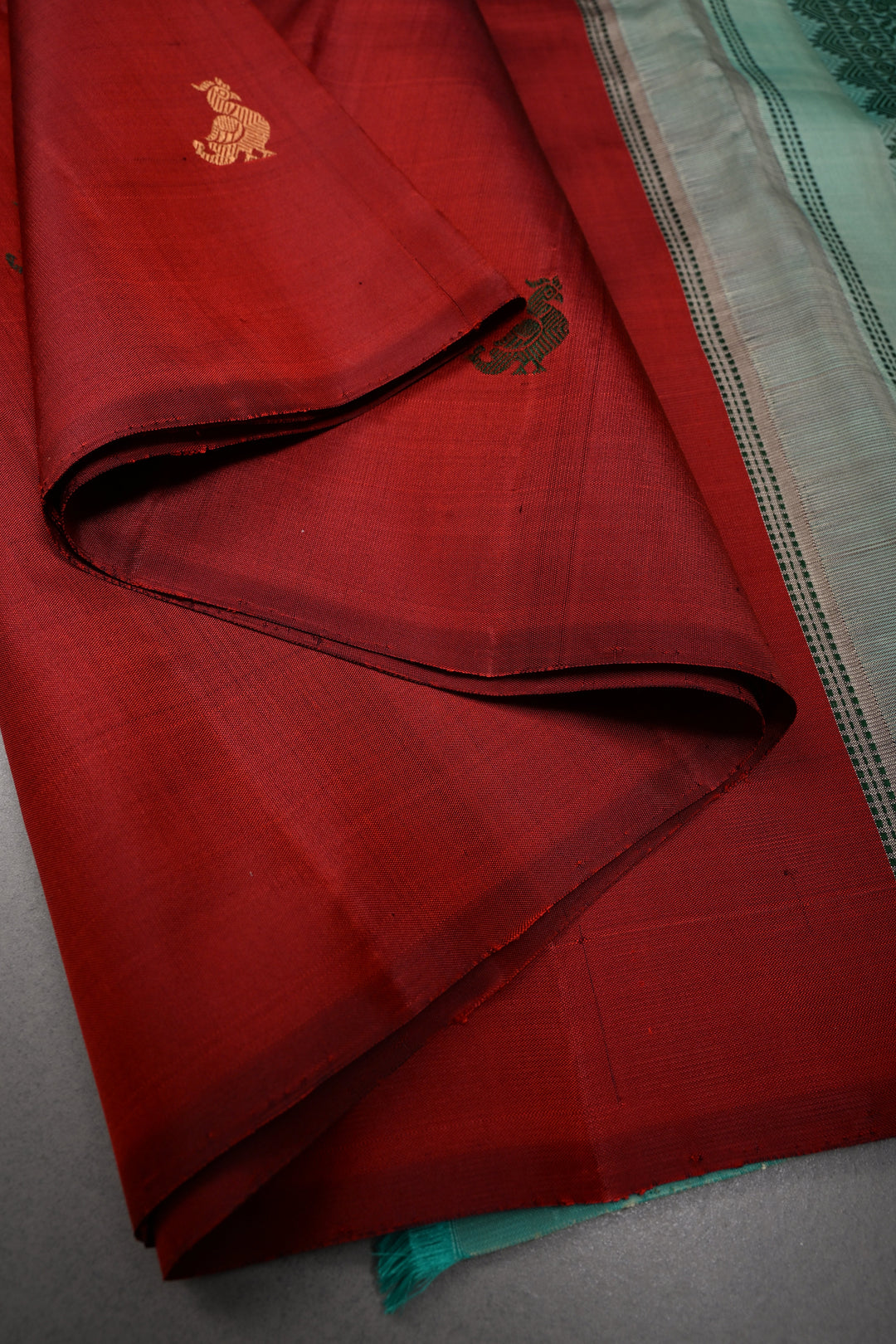 Maroon Borderless Kanjivaram Pure Silk Saree with Resham Meenakari Birds Motifs and Contrast Pallu | SILK MARK CERTIFIED | SHOBITAM