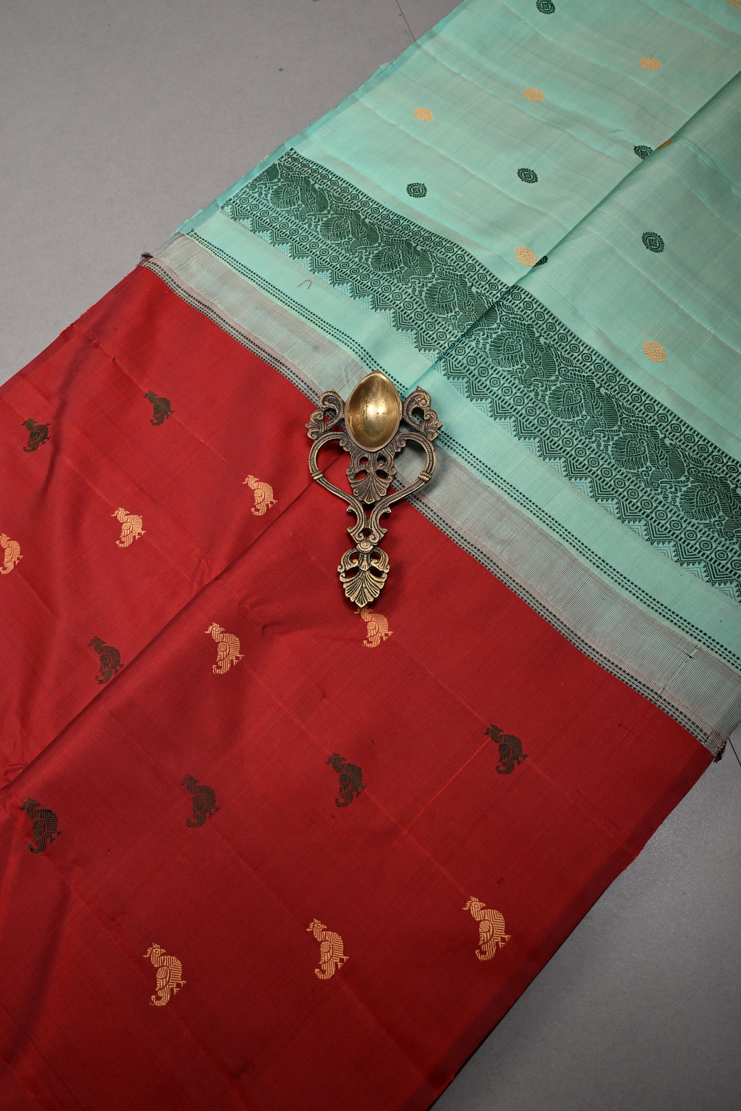 Maroon Borderless Kanjivaram Pure Silk Saree with Resham Meenakari Birds Motifs and Contrast Pallu | SILK MARK CERTIFIED | SHOBITAM