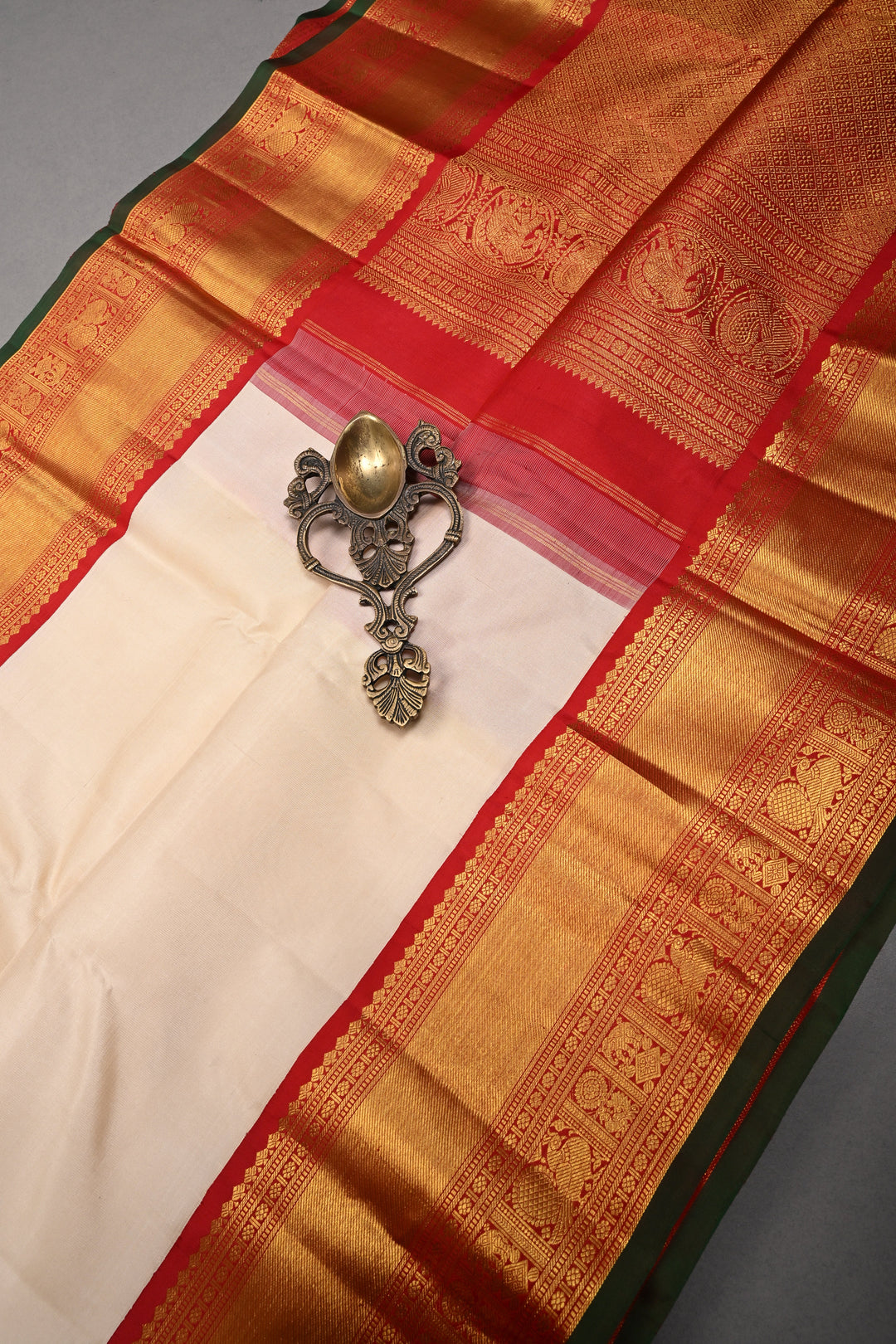 Ivory Kanjivaram Pure Silk Saree with Contrast Zari Border | SILK MARK CERTIFIED | SHOBITAM