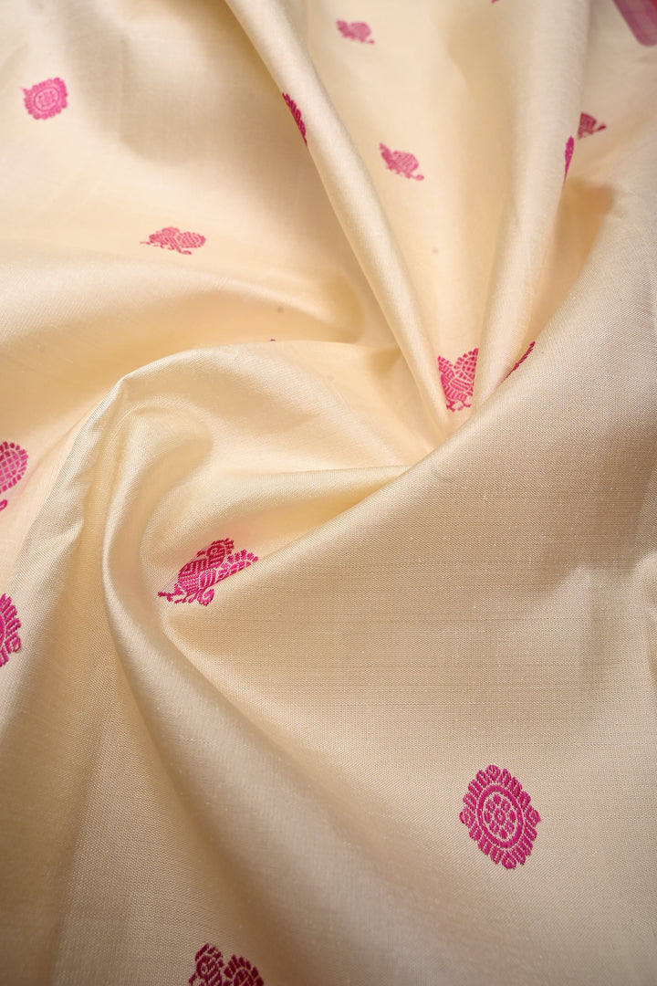 Off White Korvai Kanjivaram Pure Silk Saree with Thread Buttas and Contrast Stripes Zari Border | SILK MARK CERTIFIED | SHOBITAM