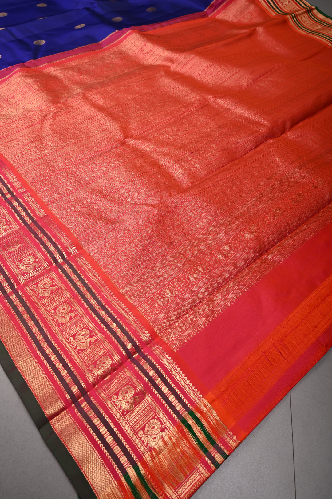 Korvai Deep Blue Kanjivaram Pure Silk Saree with Zari Buttas and Contrast Zari Border | SILK MARK CERTIFIED | SHOBITAM