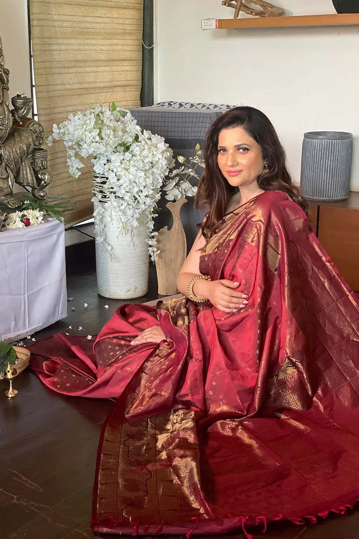 Handloom Maroon Pure Silk Kanjivaram Soft Silk Saree | SILK MARK CERTIFIED | SHOBITAM