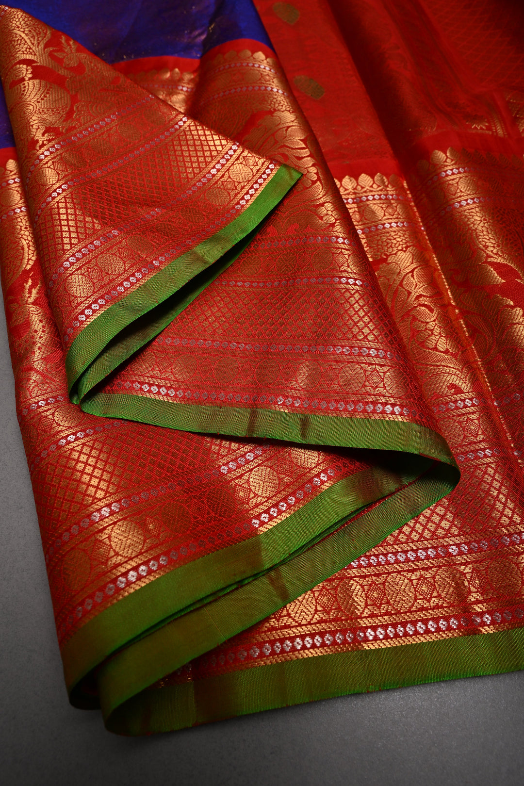 Purple Dual Tone Gadwal Silk Saree with Vanasingaram Zari Brocade and Contrast Wide Zari Border | SILK MARK CERTIFIED