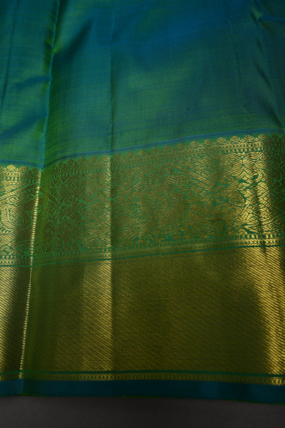 Chartreuse Dual Tone Kanjivaram Silk Saree with Zari Buttas and Contrast Zari Border | SILK MARK CERTIFIED | SHOBITAM