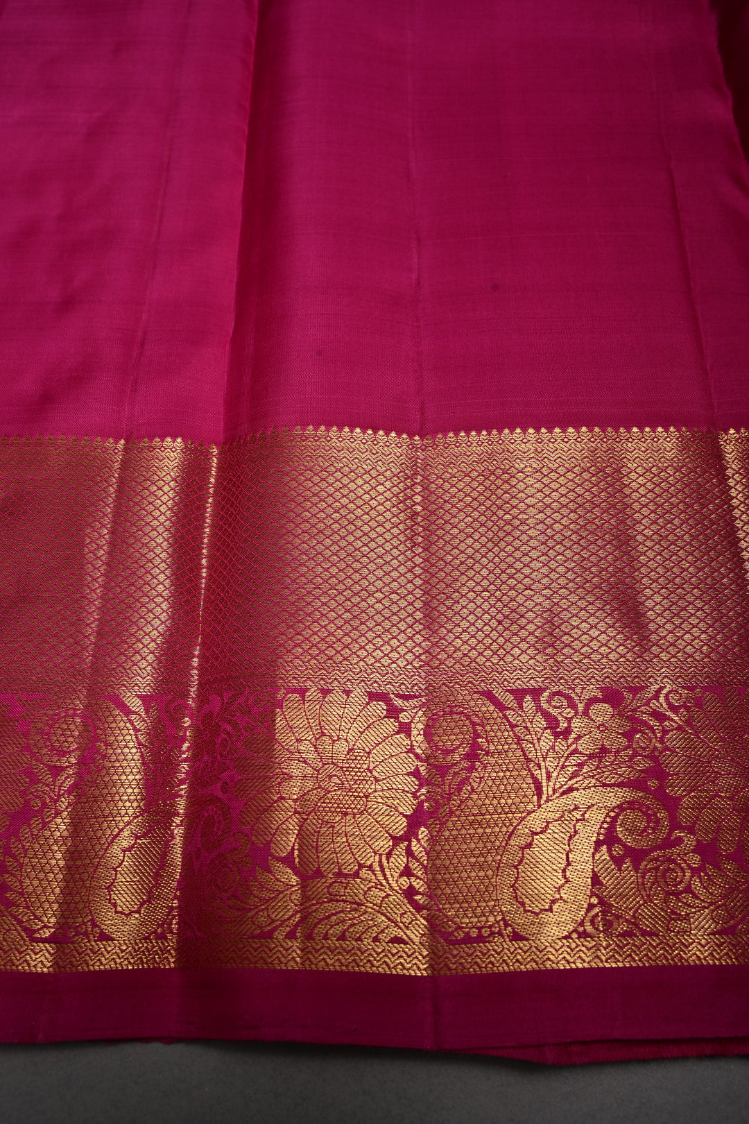 Pink-Orange Dual Tone Kanjivaram Silk Saree with Ganda Berunda Zari Buttas and Zari Border | SILK MARK CERTIFIED | SHOBITAM