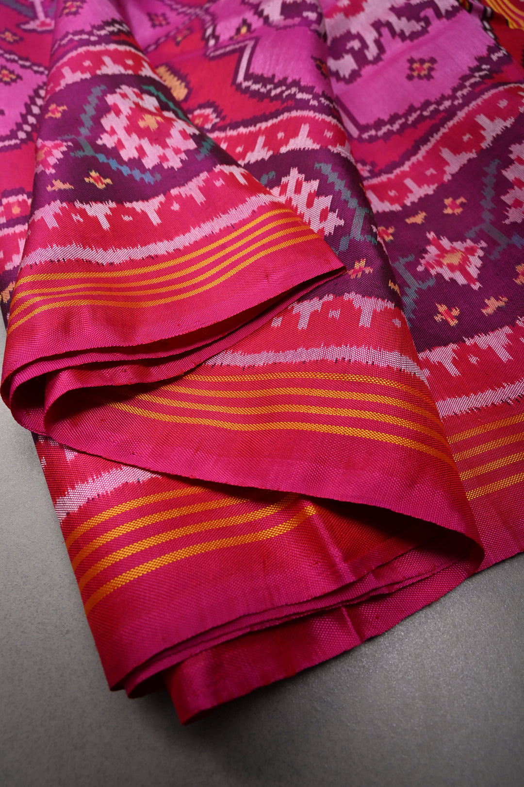 Authentic Patan Patola Single Ikkat Handwoven Pure Silk Saree in Pink rangkaat design | SILK MARK CERTIFIED | SHOBITAM