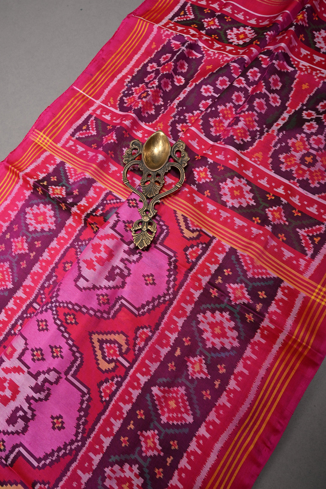 Authentic Patan Patola Single Ikkat Handwoven Pure Silk Saree in Pink rangkaat design | SILK MARK CERTIFIED | SHOBITAM