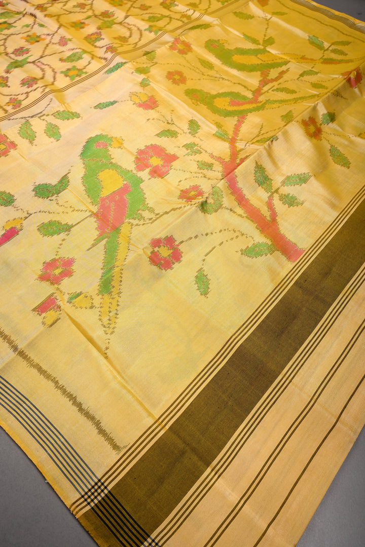 Charismatic Butter Yellow Authentic Patan Patola Single Ikkat Handloom Pure Silk Saree | SILK MARK CERTIFIED | SHOBITAM