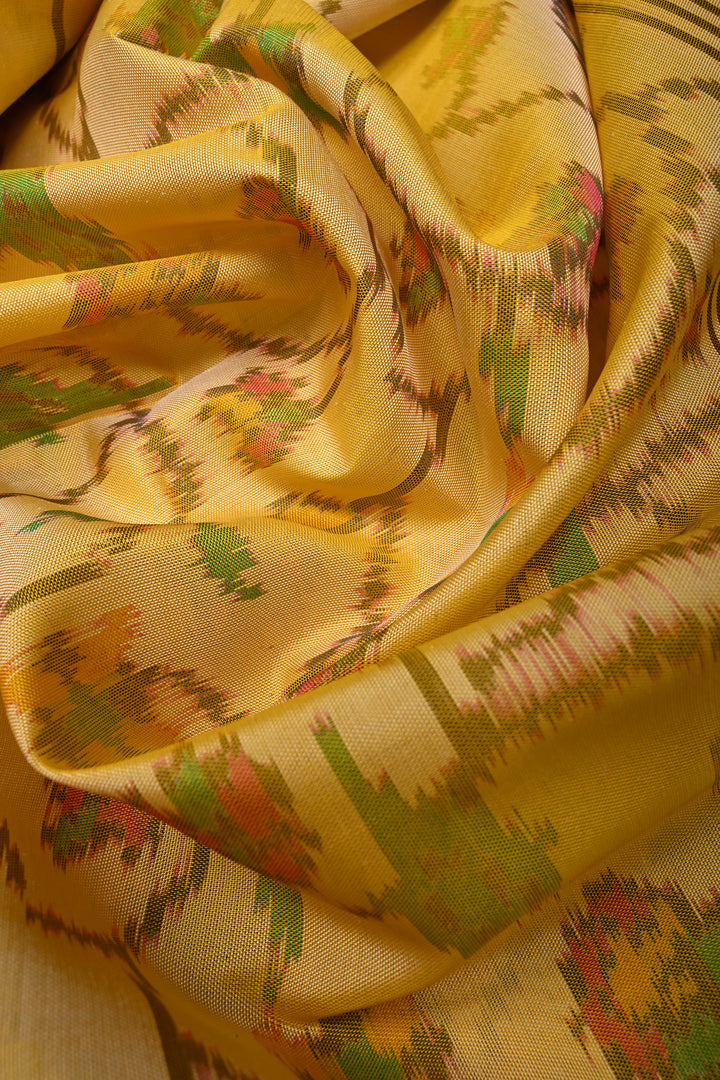 Charismatic Butter Yellow Authentic Patan Patola Single Ikkat Handloom Pure Silk Saree | SILK MARK CERTIFIED | SHOBITAM