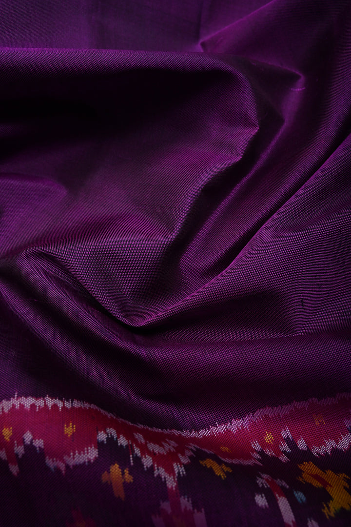 Purple Authentic Patan Patola Single Ikkat Handloom Silk Saree with Heritage borders | SILK MARK CERTIFIED