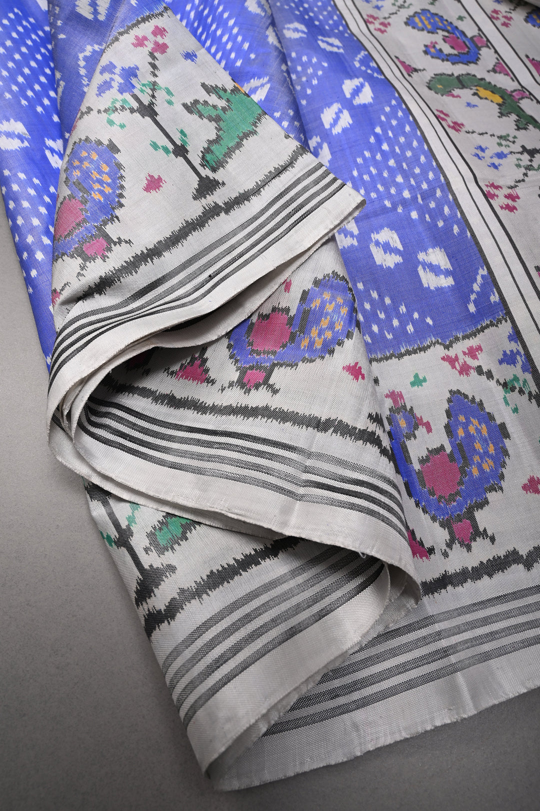 Rare Periwinkle Patan Patola Single Ikkat Pure Silk Handwoven Saree with Bandhini-Cowrie Shells Design and Contrast Border | SILK MARK CERTIFIED | SHOBITAM