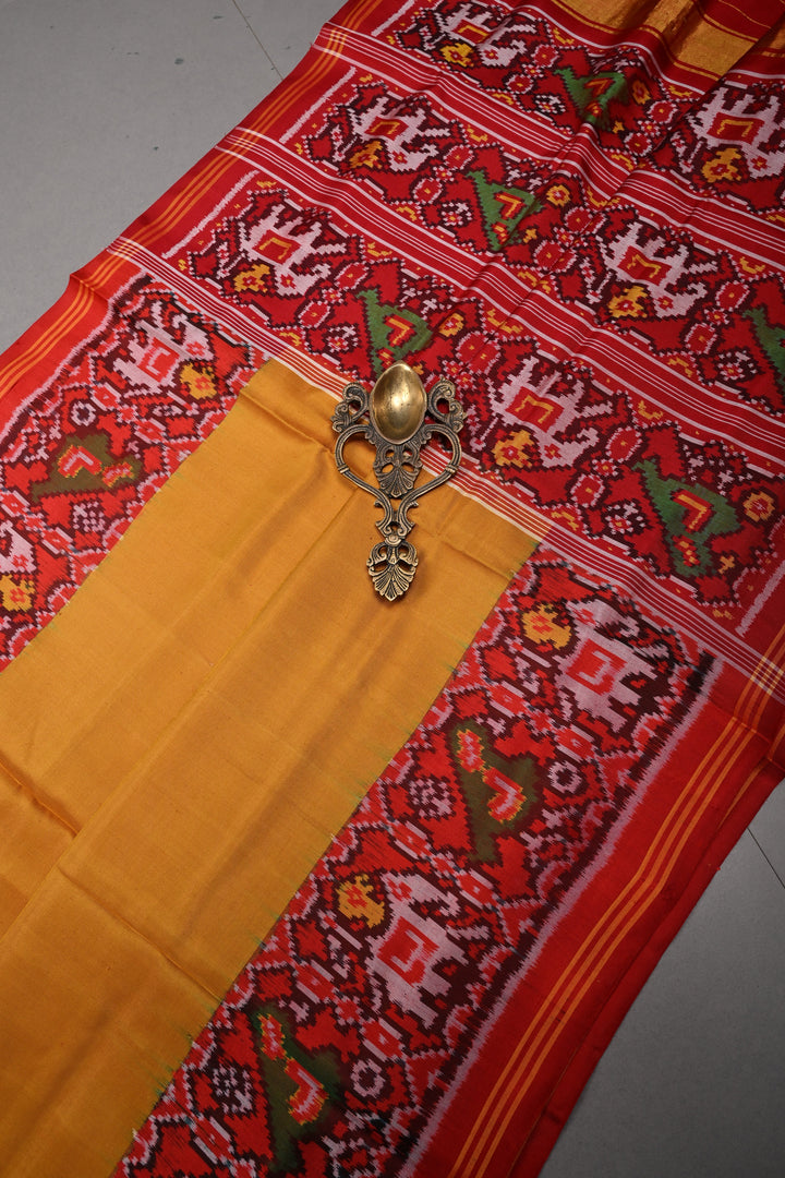Methi Yellow Authnetic Patan Patola Singlke Ikkat Handwoven Pure Silk Saree with Heritage Borders| SILK MARK CERTIFIED | SHOBITAM