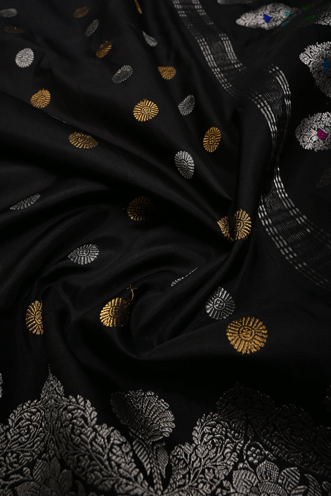 Black Pure Gadwal Silk Saree with Gold-Silver Zari Buttas and Scallop Zari Border | SILK MARK CERTIFIED | SHOBITAM
