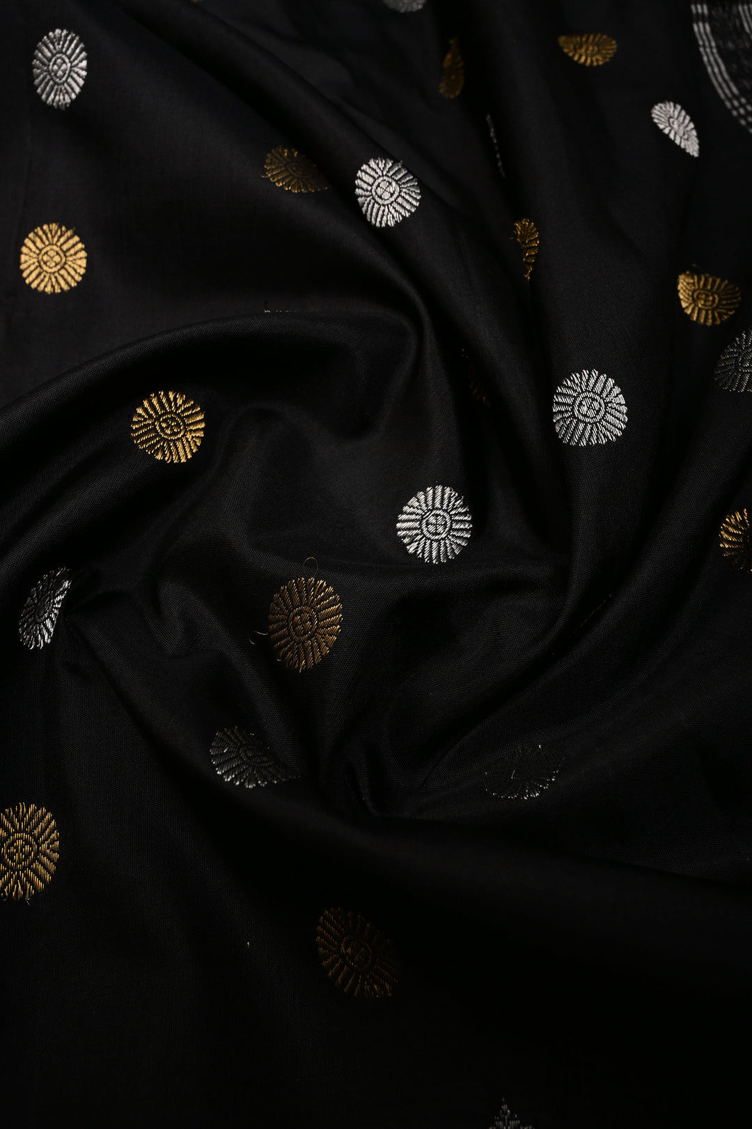 Black Pure Gadwal Silk Saree with Gold-Silver Zari Buttas and Scallop Zari Border | SILK MARK CERTIFIED | SHOBITAM