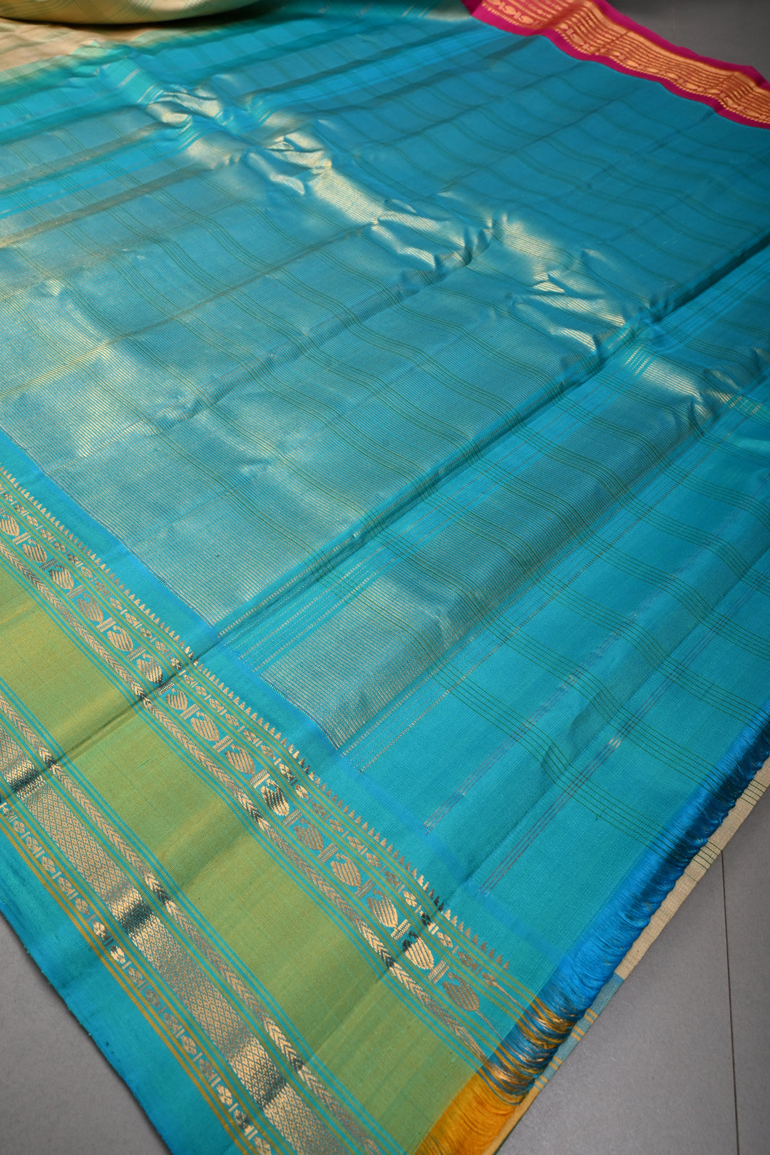 Beige Pure Gadwal Silk Saree with Checks Pattern and Ganga Jamuna Border | SILK MARK CERTIFIED