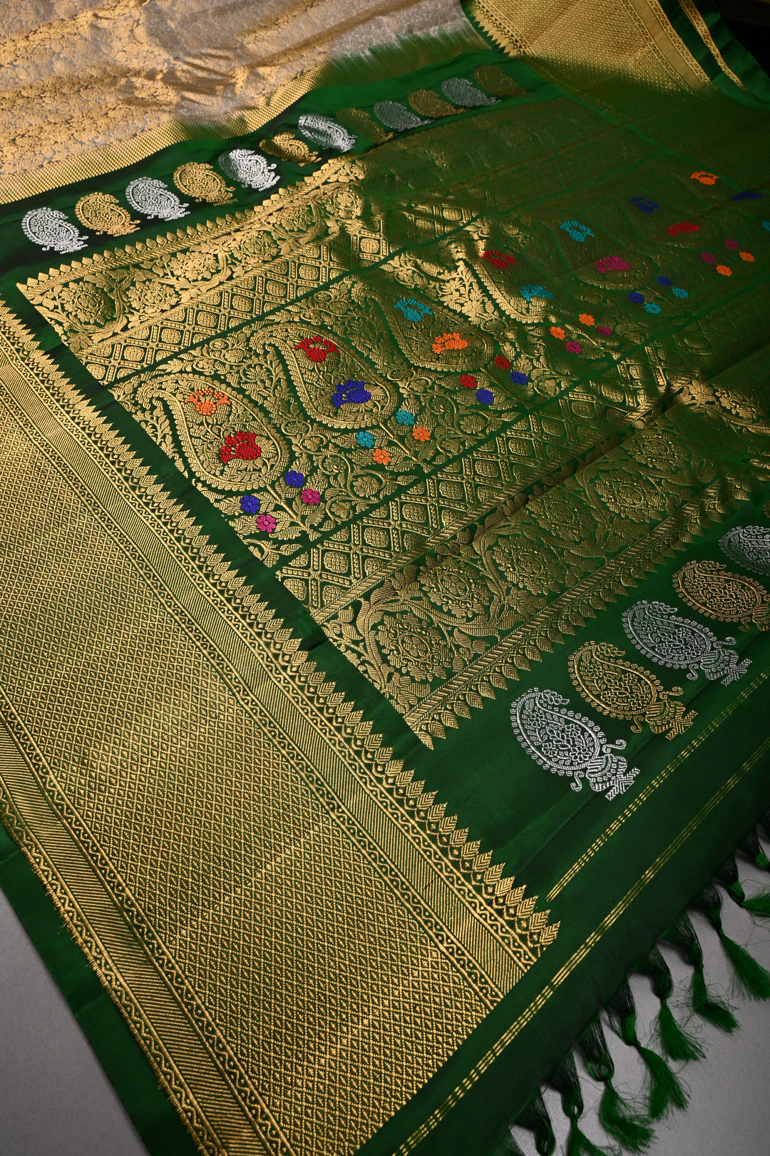 Gray Pure Gadwal Silk Saree with Zari Brocade Jaal and Contrast Wide Zari Border | SILK MARK CERTIFIED | SHOBITAM