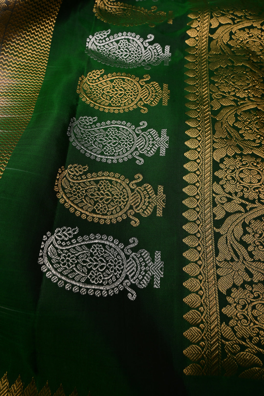 Gray Pure Gadwal Silk Saree with Zari Brocade Jaal and Contrast Wide Zari Border | SILK MARK CERTIFIED | SHOBITAM
