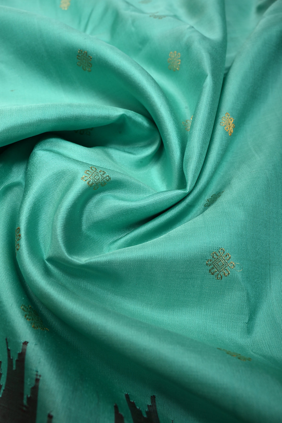 Mint Green Korvai Gadwal silk Saree with Zari Buttas and Contrast Zari Border | SILK MARK CERTIFIED | SHOBITAM