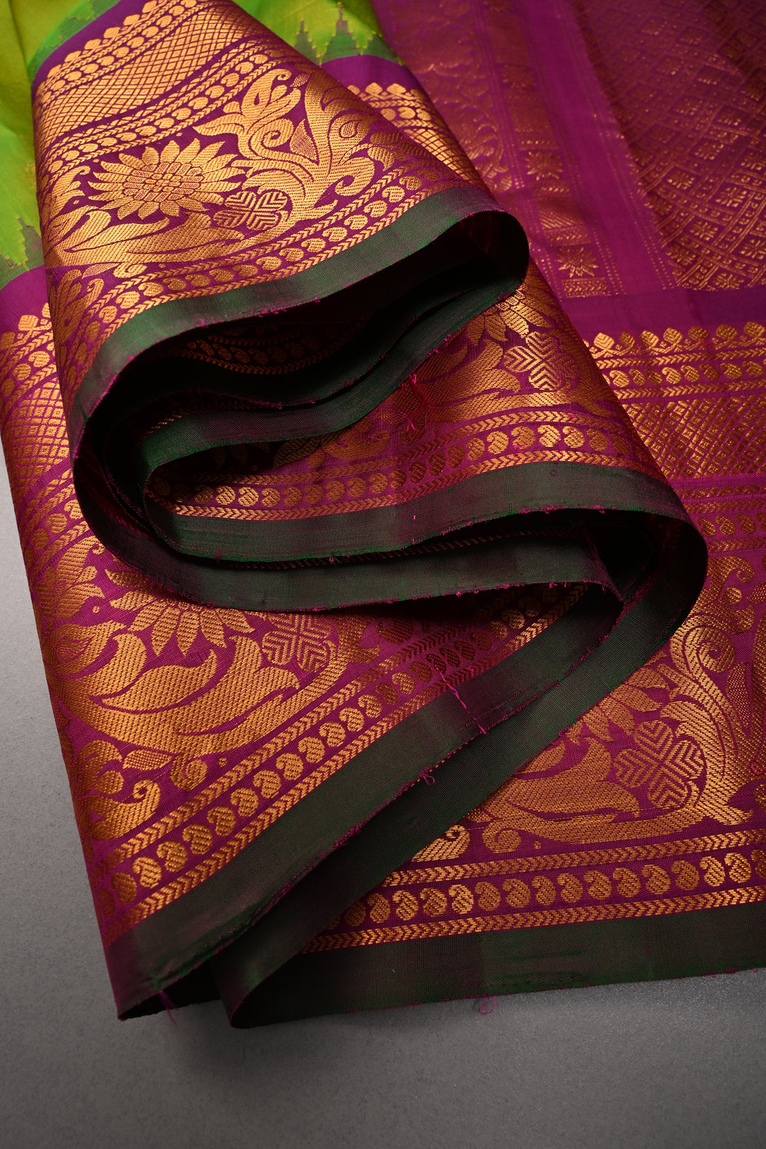 Chartreuse Pure Gadwal Silk Saree with Meenakari Buttas and Contrast Zari Border | SILK MARK CERTIFIED | SHOBITAM