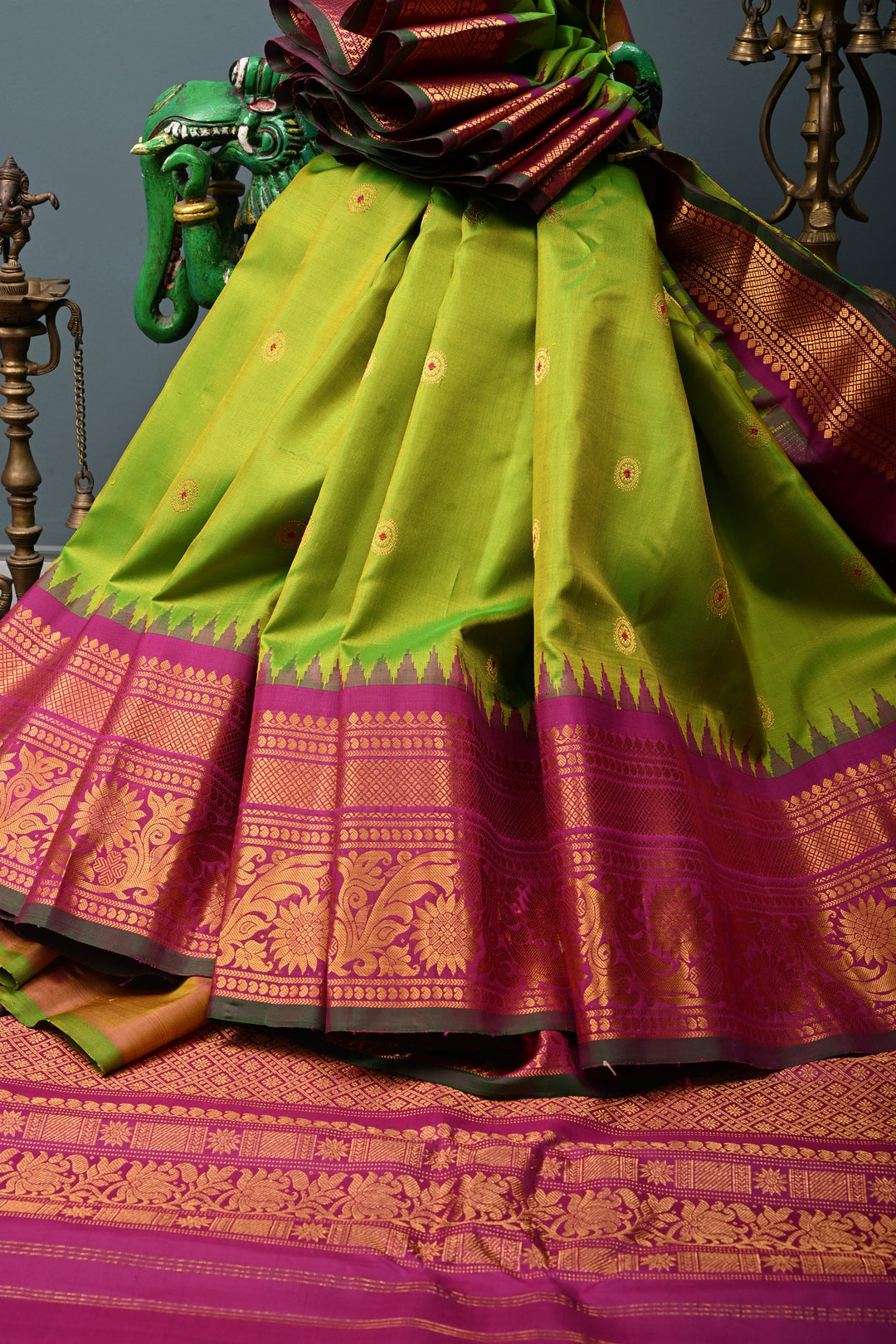 Chartreuse Pure Gadwal Silk Saree with Meenakari Buttas and Contrast Zari Border | SILK MARK CERTIFIED | SHOBITAM