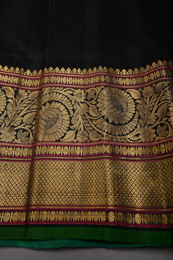 Teal Self Checks on Pure Gadwal Silk Handloom Saree with Zari Buttas and and Contrast Zari Border | SILK MARK CERTIFIED