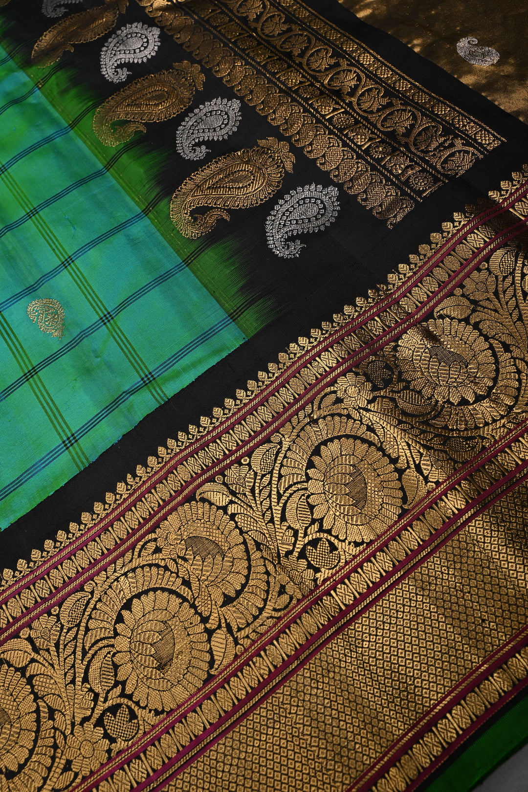 Teal Self Checks on Pure Gadwal Silk Handloom Saree with Zari Buttas and and Contrast Zari Border | SILK MARK CERTIFIED