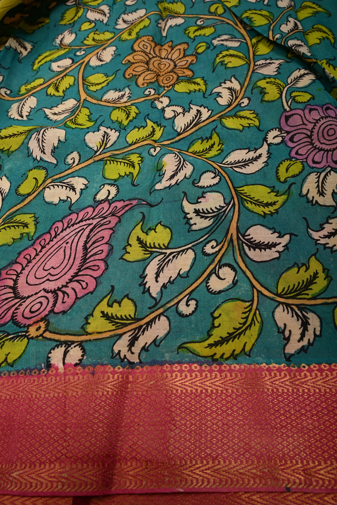 Floral Theme  : Authentic Pen Kalamkari on Pure Mangalagiri Silk Cotton Saree with Contrast Zari Border | SHOBITAM