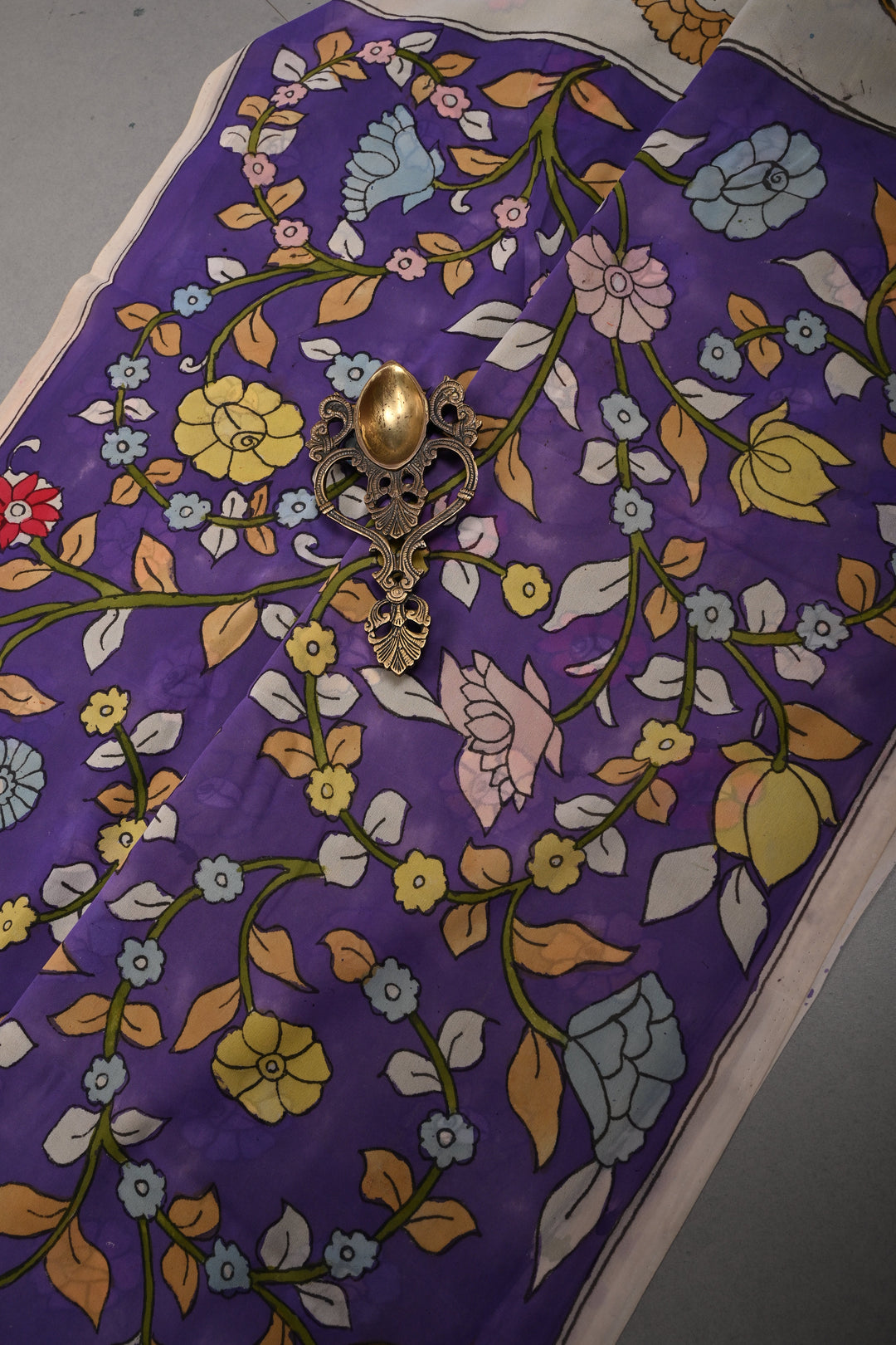 Floral Theme : Amethyst Authentic Pen Kalamkari Handpainted  on pure Georgette Silk Saree with Minimal Border | SILK MARK CERTIFIED | SHOBITAM