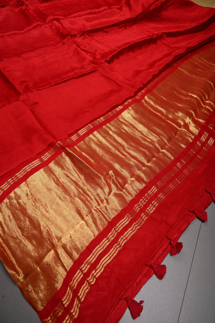 Blood Red Borderless Modal Silk Saree with Lagda Patta Crushed Pallu | SHOBITAM