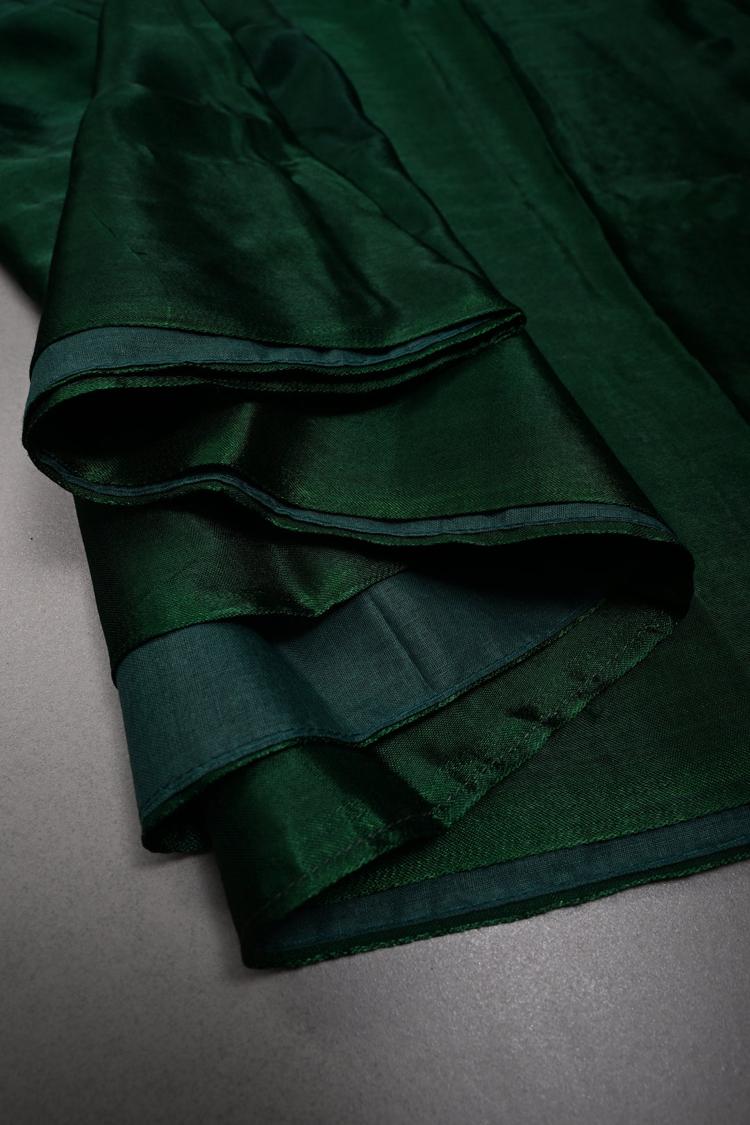 Bottle Green Borderless Modal Silk Saree with Lagda Patta Crushed Pallu | SHOBITAM