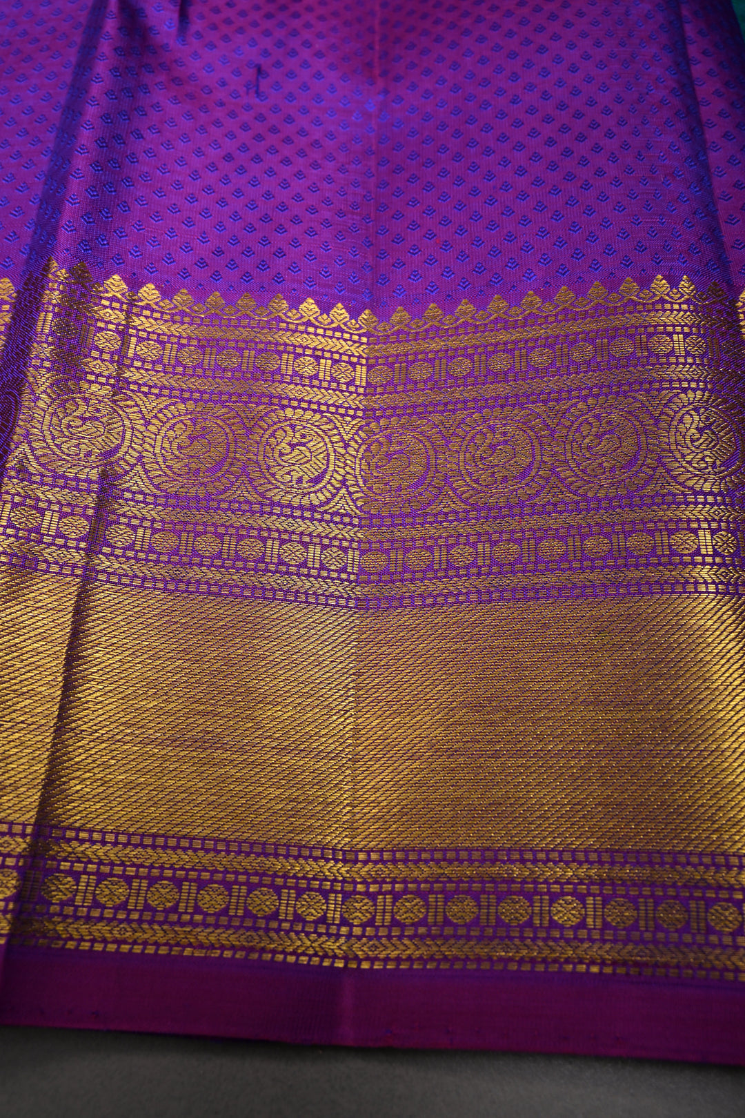Blue-Green Dual Tone Brocade on Pure Kanjivaram Silk Handloom Saree with Zari Buttas and Contrast Zari Border | SILK MARK CERTIFIED | SHOBITAM