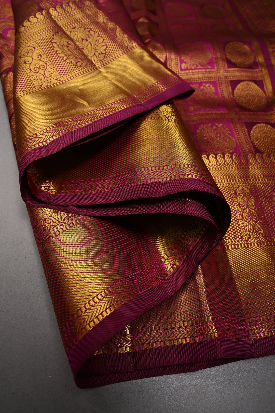 Magenta-Vadamalli Kanjivaram Silk saree with Patola Zari Brocade and Zari Border | SILK MARK CERTIFIED | SHOBITAM