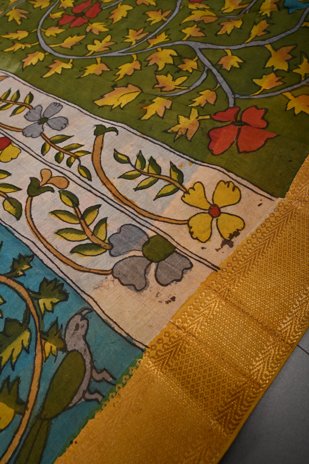 Floral and Birds Theme  :  Authentic Pen Kalamkari Handpainted on Pure Mangalagiri Silk Cotton Saree with Zari Border | SHOBITAM